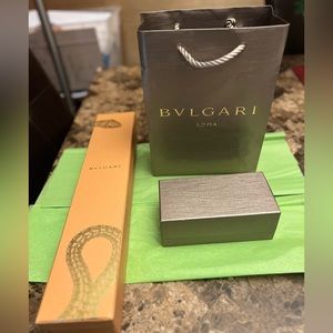 Bvlgari 2 gift box  shopping bag bumdle  New !!!
